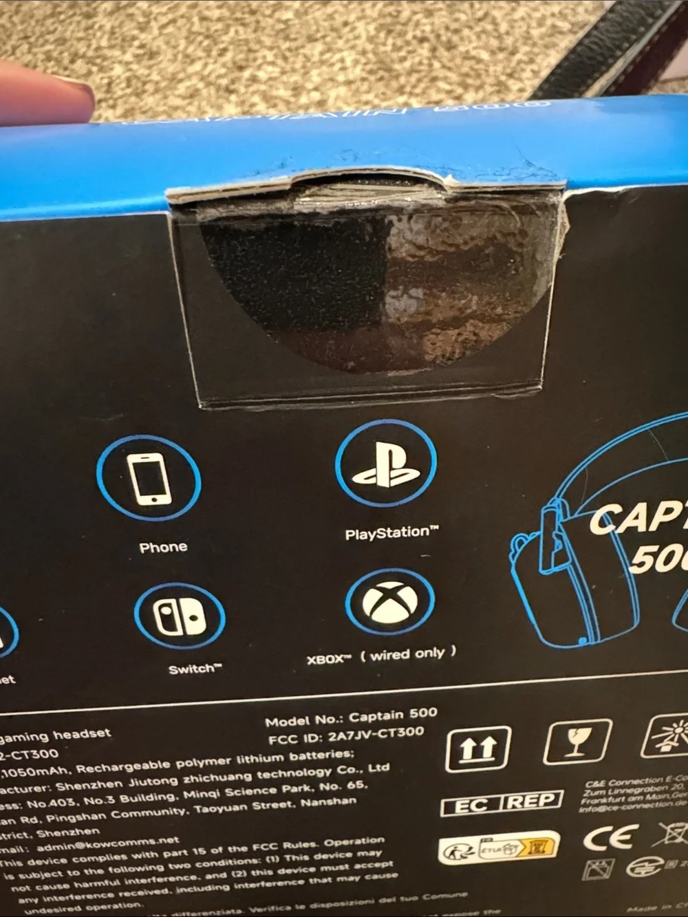Captain 500 Gaming Headset — White and Black - never opened - still sealed